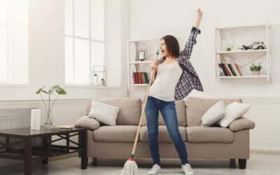 Cleaning Your House: What is the Correct Order?